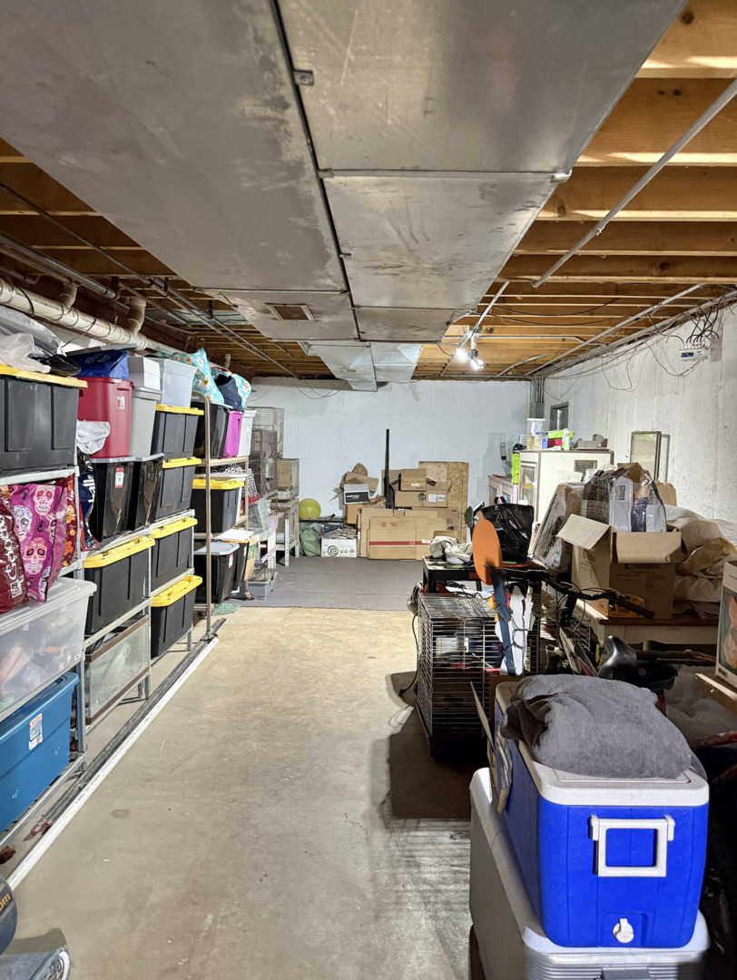 1433 Columbus Drive Bolingbrook IL 60490