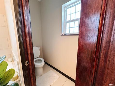 5600 Termar Lane Quincy IL 62305