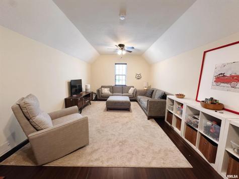 5600 Termar Lane Quincy IL 62305