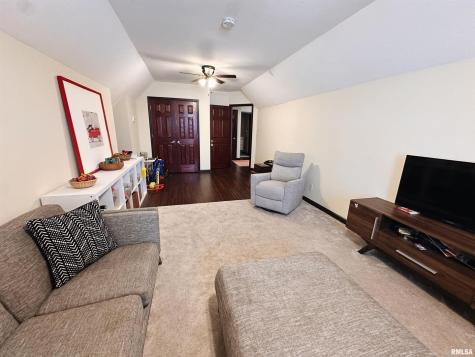 5600 Termar Lane Quincy IL 62305