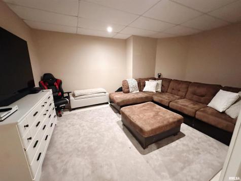 5600 Termar Lane Quincy IL 62305