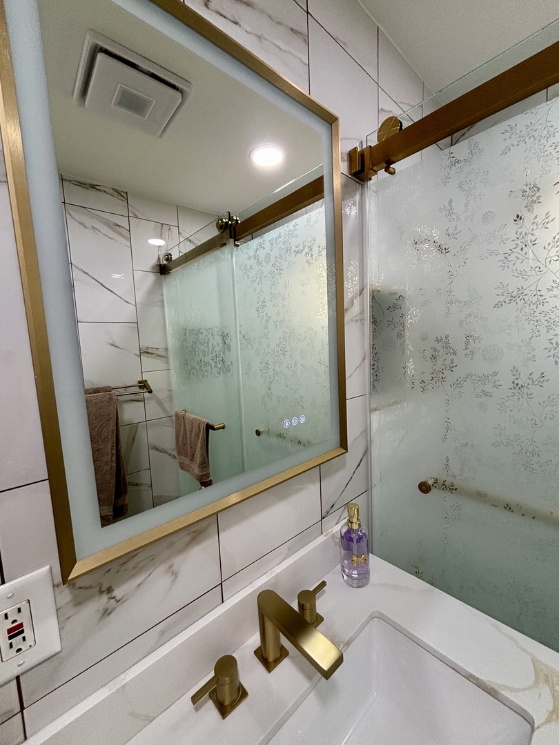 4100 West 81st Street Chicago IL 60652