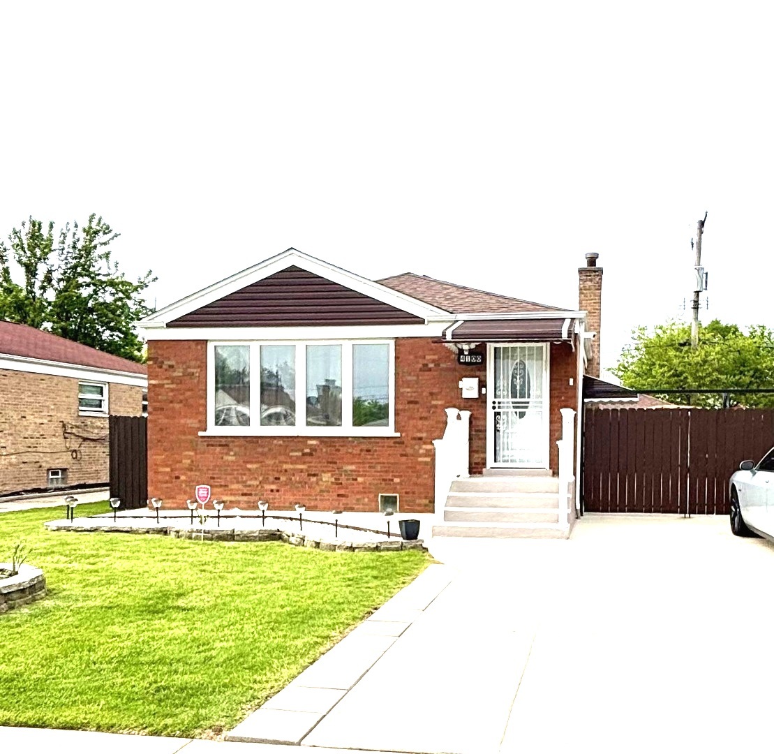 4100 West 81st Street Chicago IL 60652