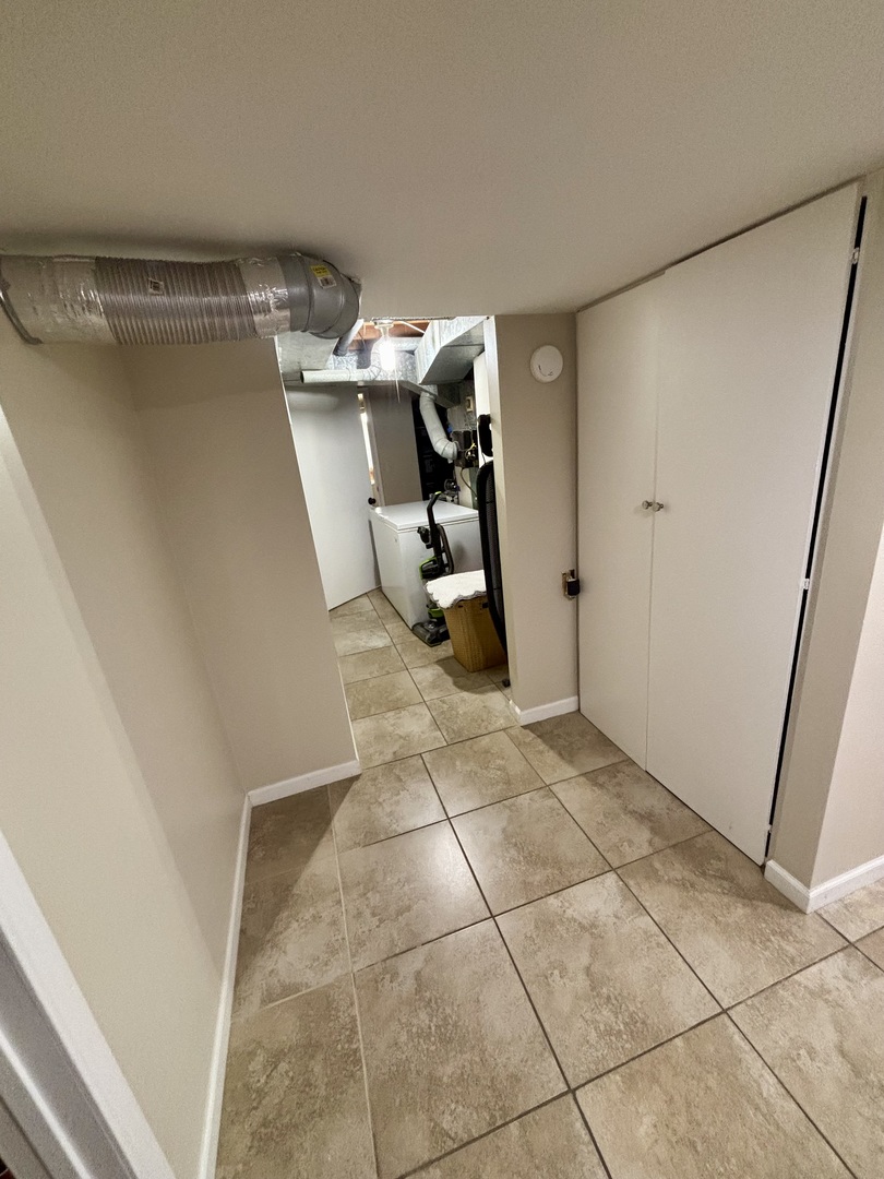 4100 West 81st Street Chicago IL 60652