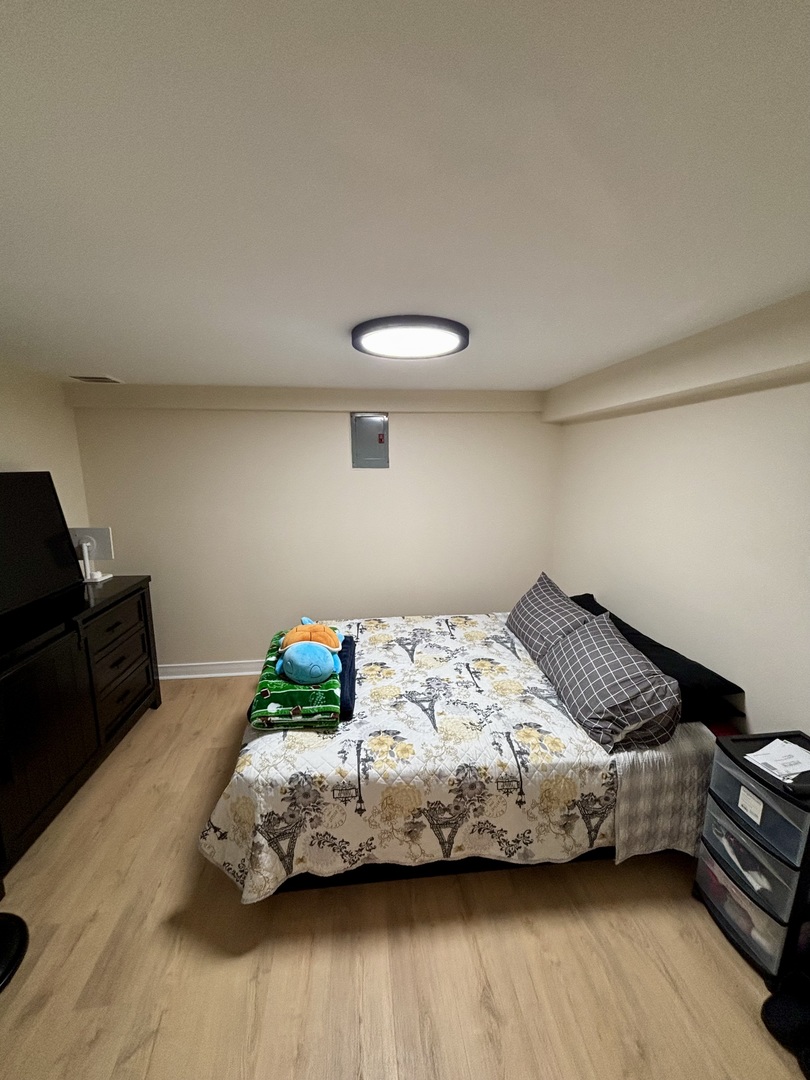 4100 West 81st Street Chicago IL 60652