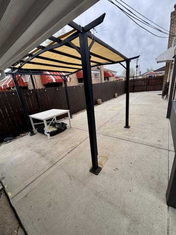 4100 West 81st Street Chicago IL 60652
