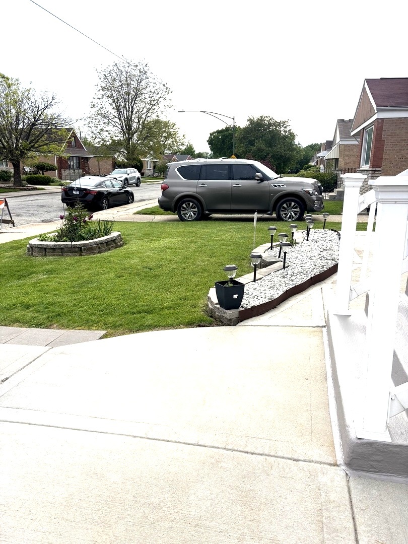4100 West 81st Street Chicago IL 60652