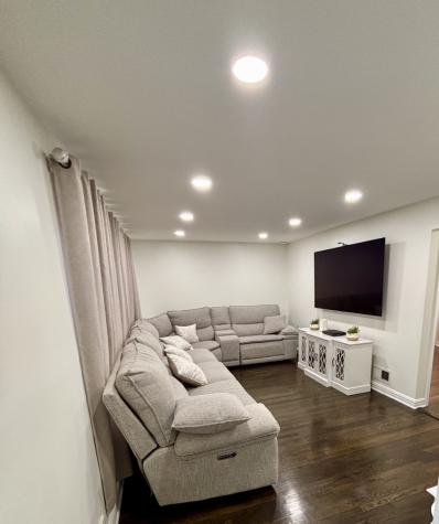 4100 West 81st Street Chicago IL 60652