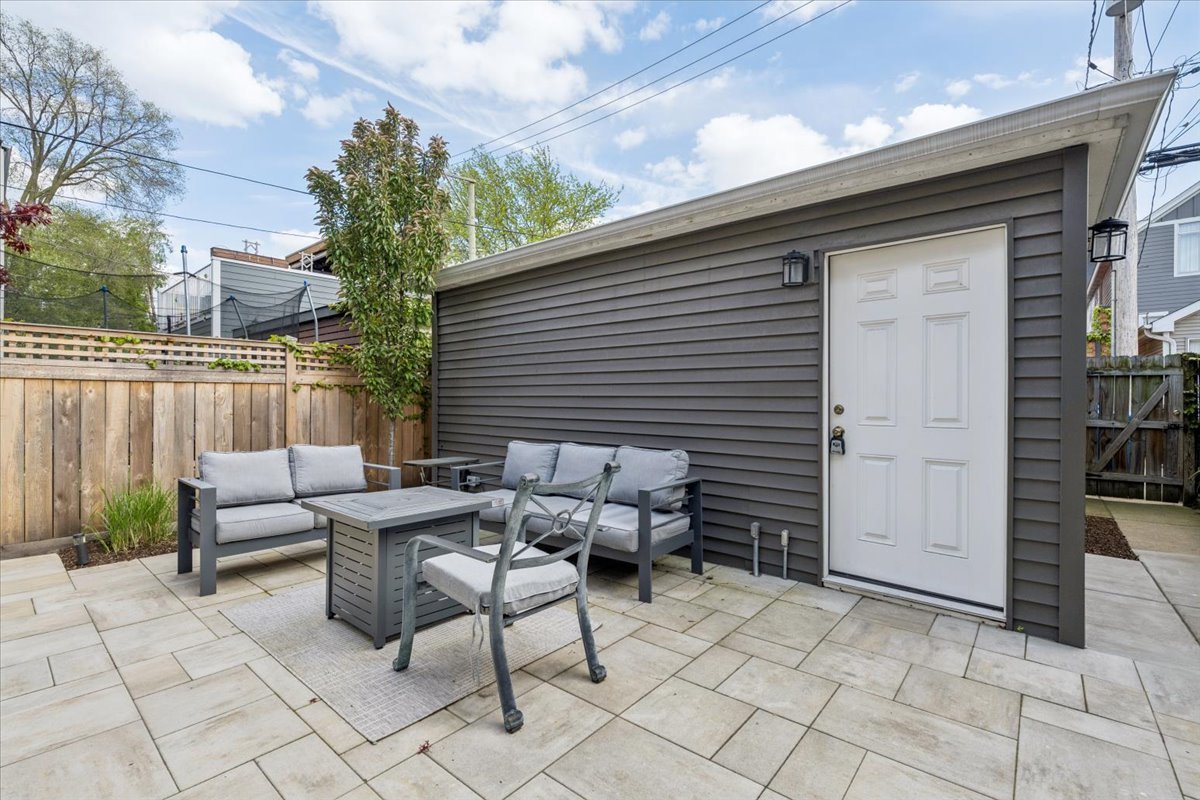 1655 West Carmen Avenue Chicago IL 60640