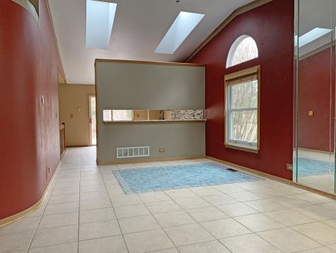 2472 Fox Drive Aurora IL 60506