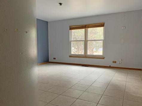 2472 Fox Drive Aurora IL 60506