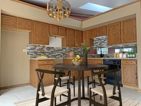 2472 Fox Drive Aurora IL 60506