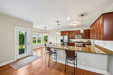 834 Citizen Avenue Elburn IL 60119
