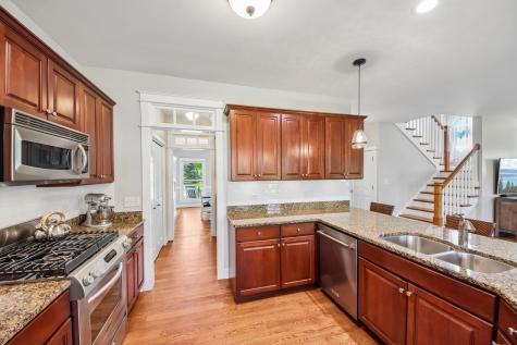 834 Citizen Avenue Elburn IL 60119