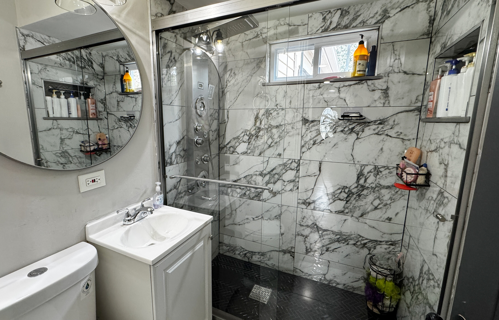 326 South Hudson Street Westmont IL 60559