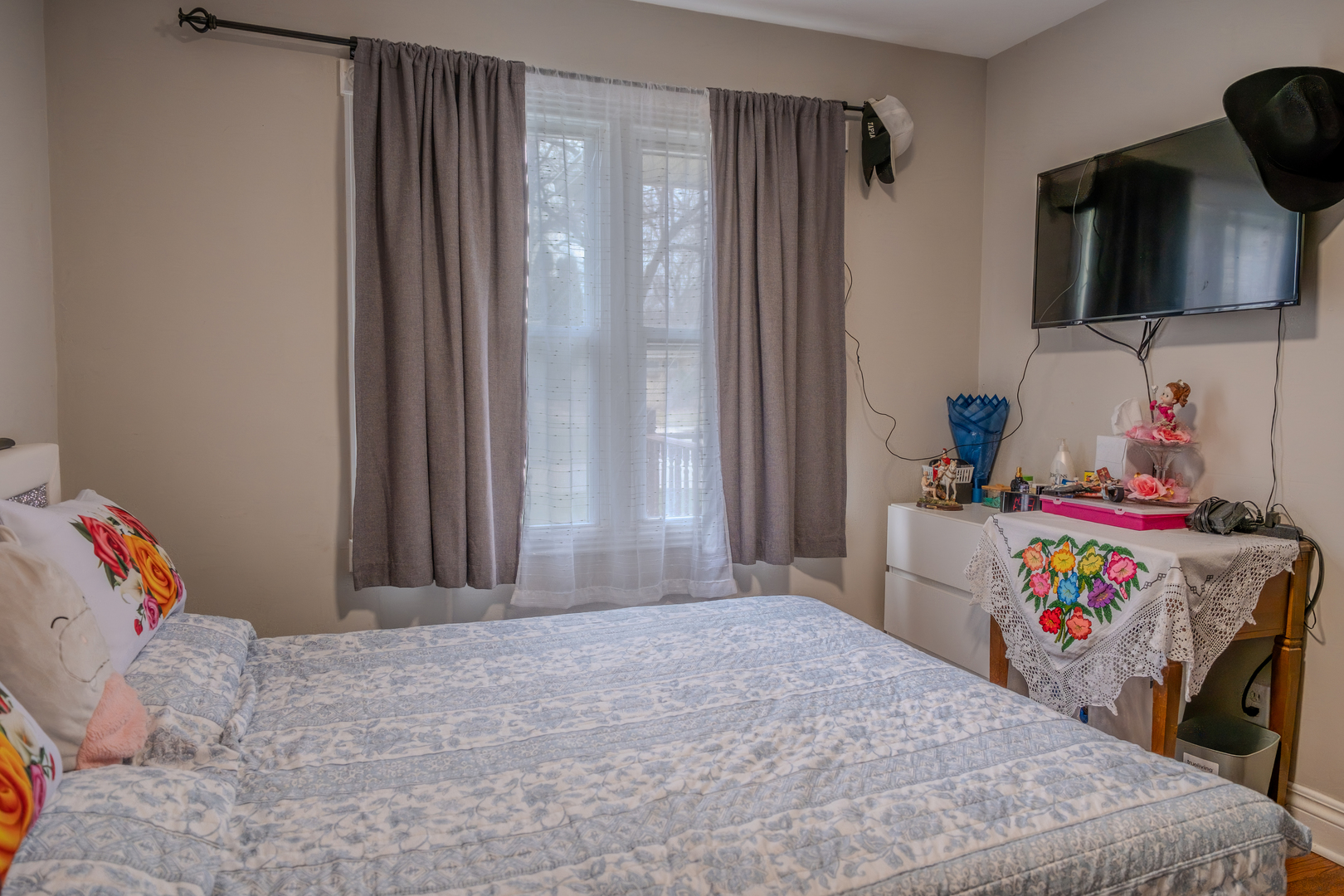 326 South Hudson Street Westmont IL 60559