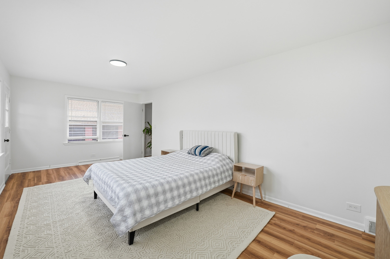 2401 Rohlwing Road Rolling Meadows IL 60008