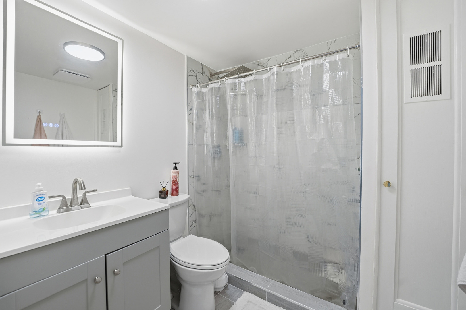 2401 Rohlwing Road Rolling Meadows IL 60008