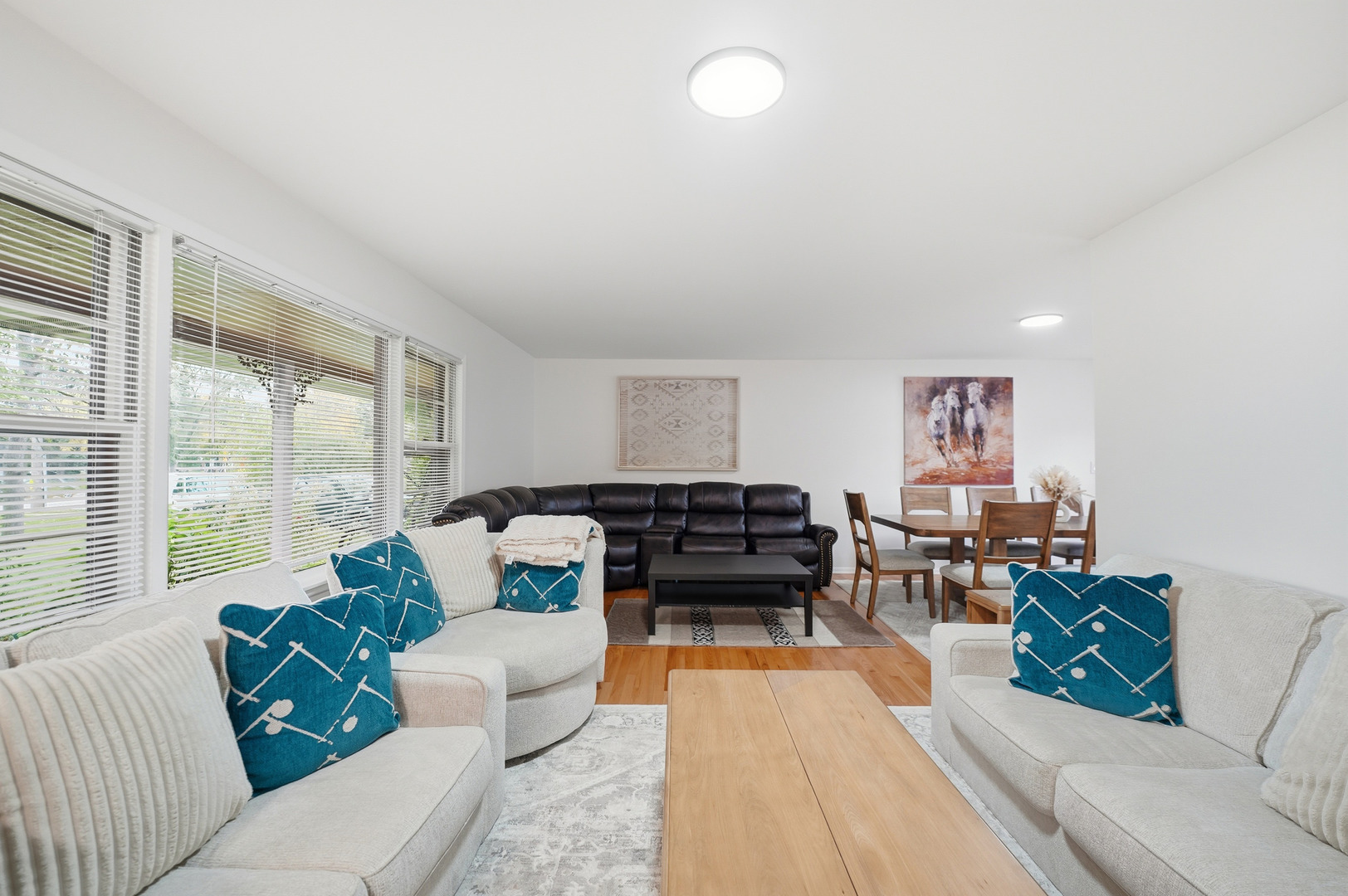 2401 Rohlwing Road Rolling Meadows IL 60008