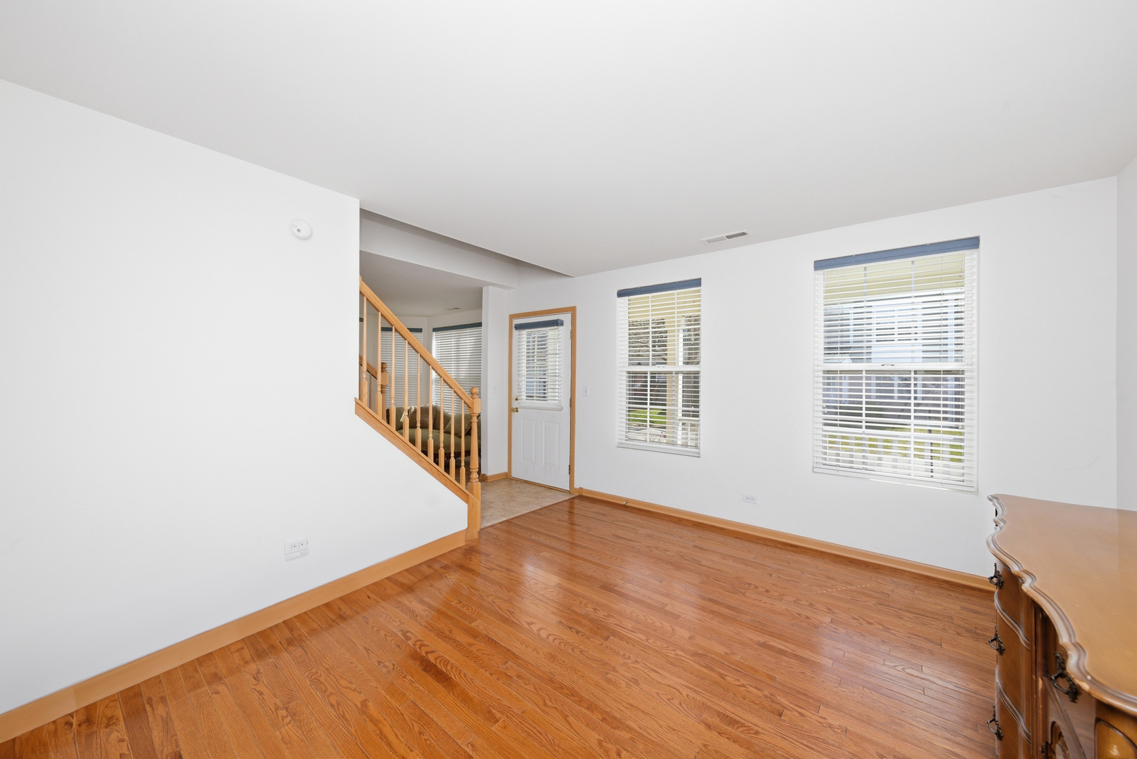 1758 Edith Lane Aurora IL 60504