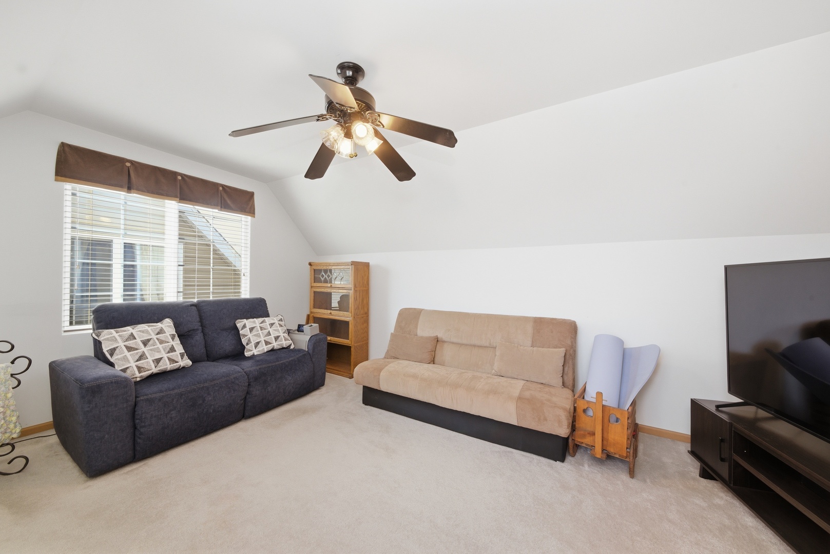 1758 Edith Lane Aurora IL 60504