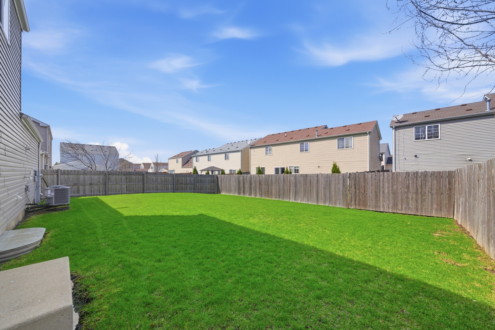 1758 Edith Lane Aurora IL 60504