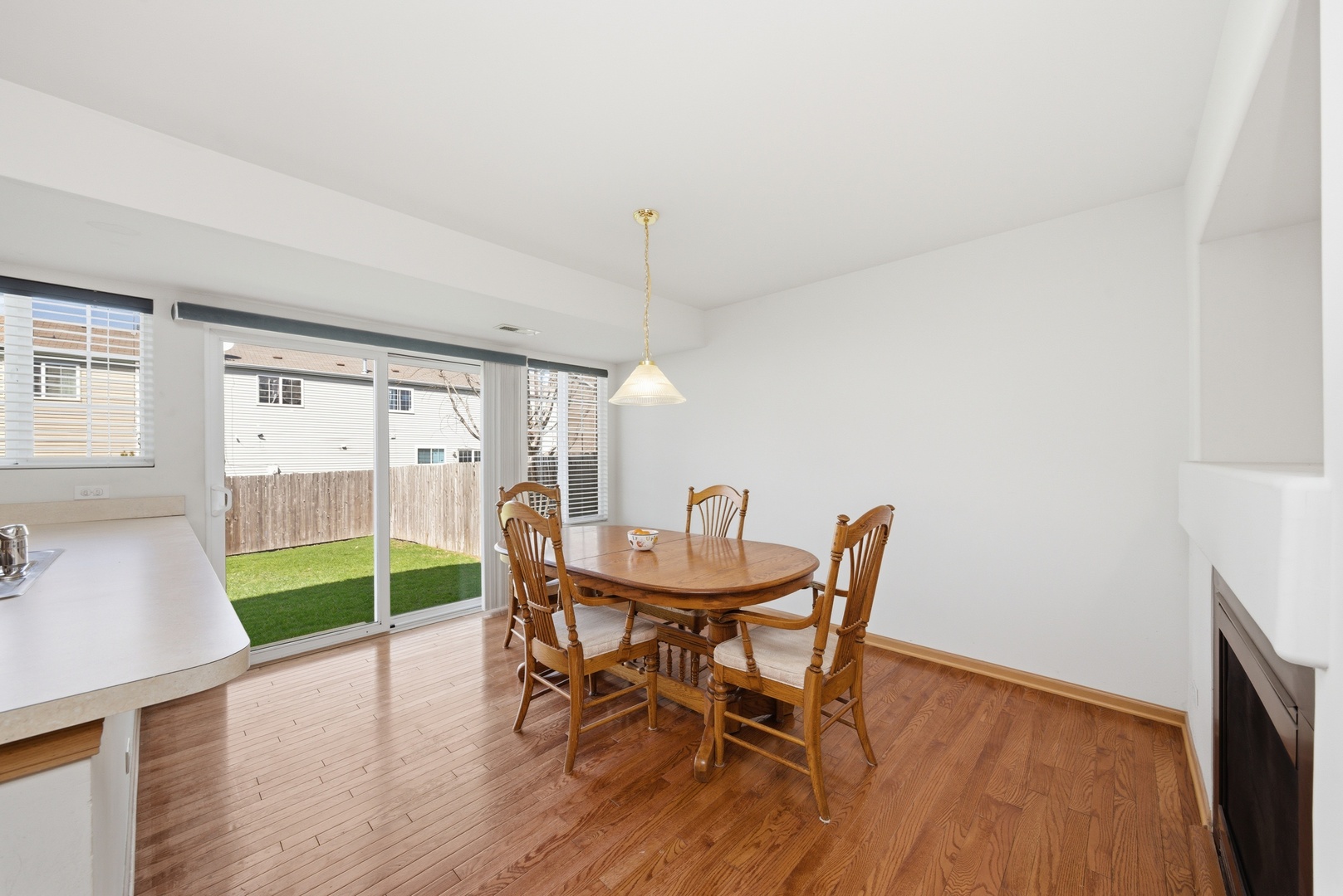 1758 Edith Lane Aurora IL 60504