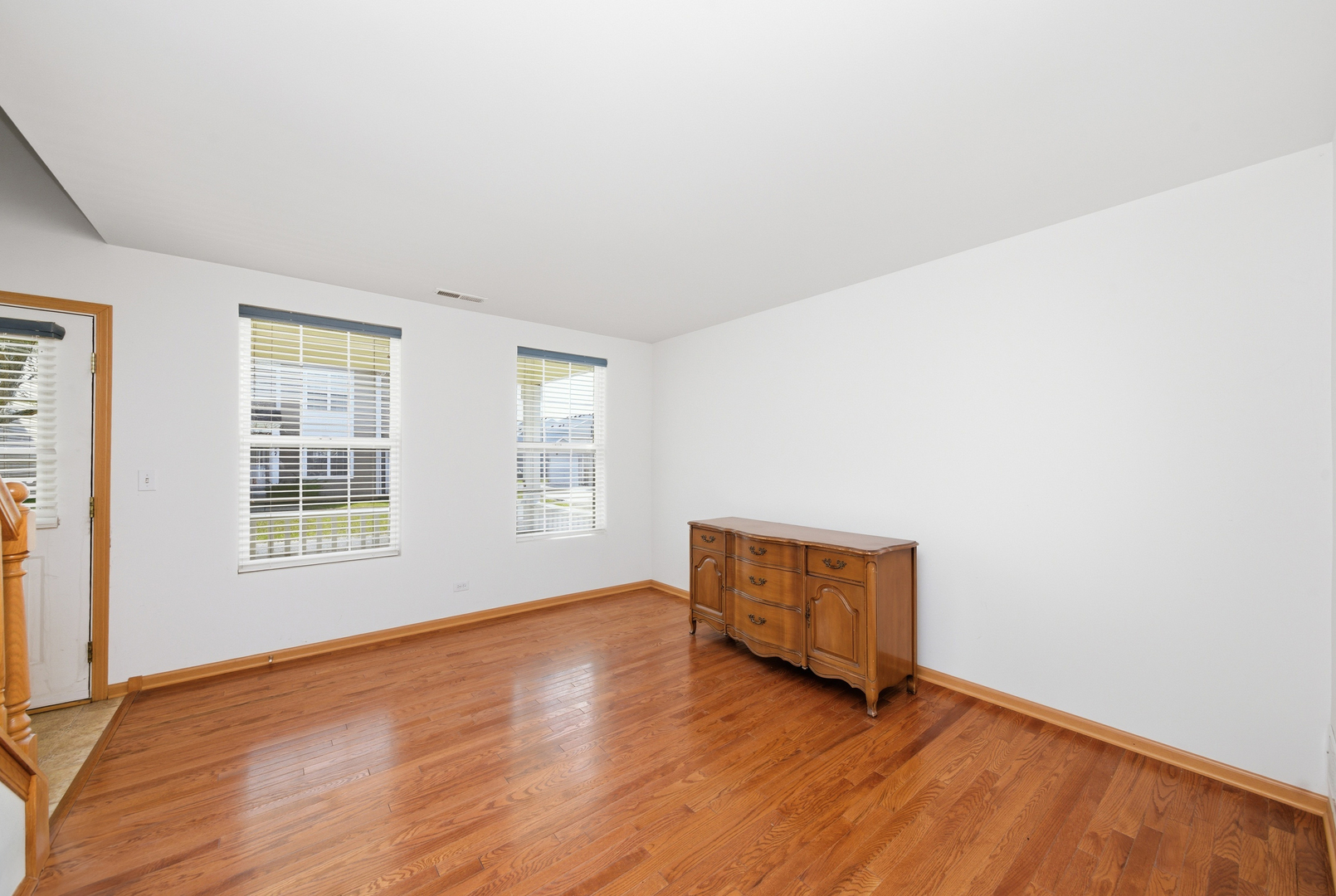 1758 Edith Lane Aurora IL 60504