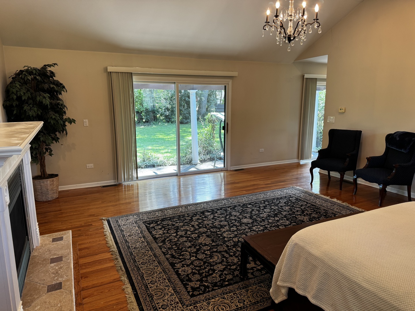 37 Sheffield Lane Oak Brook IL 60523