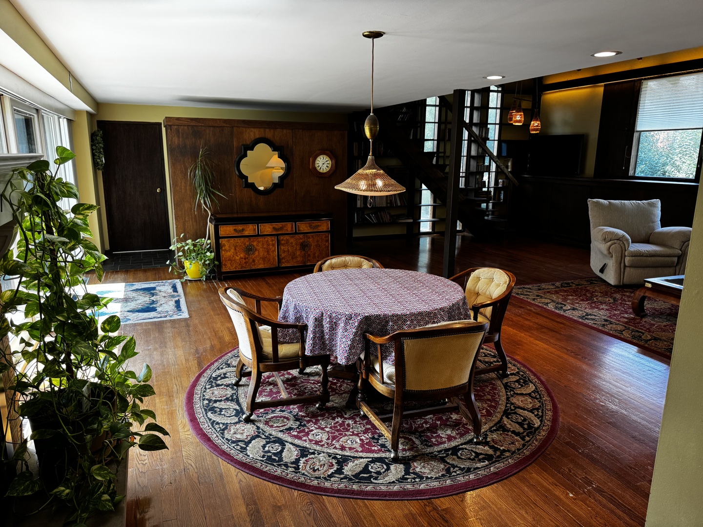 37 Sheffield Lane Oak Brook IL 60523