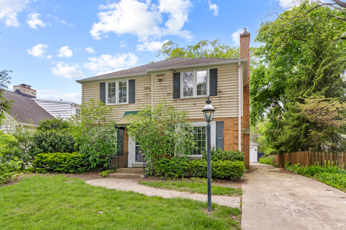 640 South Beverly Lane Arlington Heights IL 60005