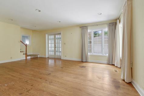 640 South Beverly Lane Arlington Heights IL 60005
