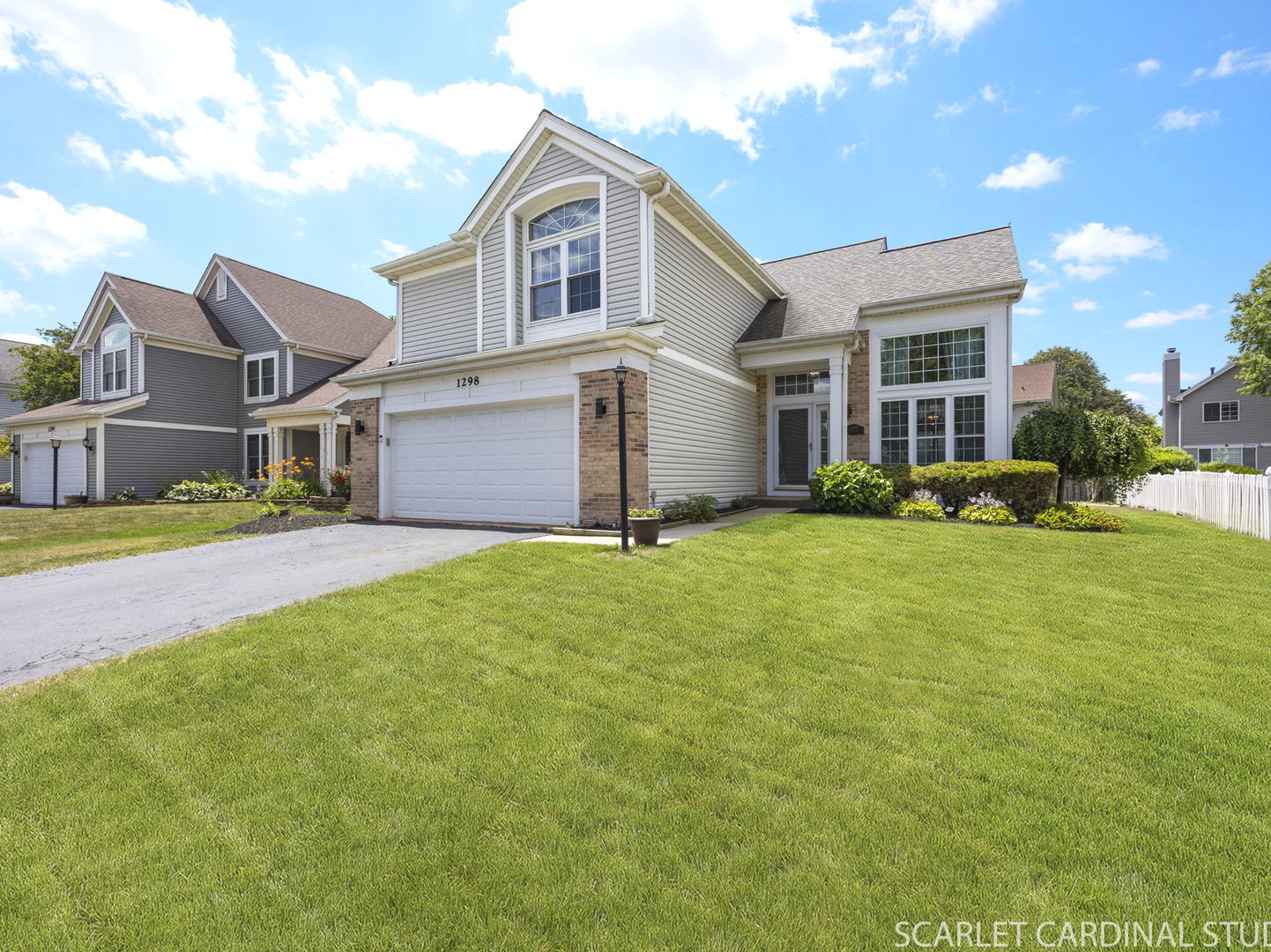 1298 Dunbarton Drive Aurora IL 60502