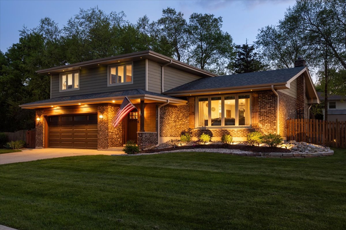 534 Summit Drive Schaumburg IL 60193