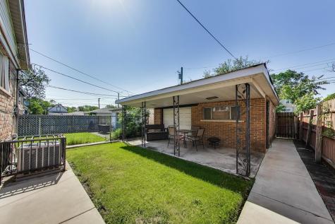 431 West 98th Street Chicago IL 60628