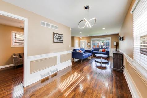 431 West 98th Street Chicago IL 60628