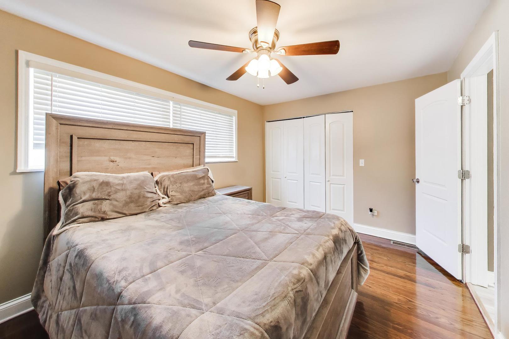 431 West 98th Street Chicago IL 60628