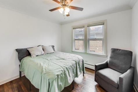 9309 South Lawndale Avenue Evergreen Park IL 60805
