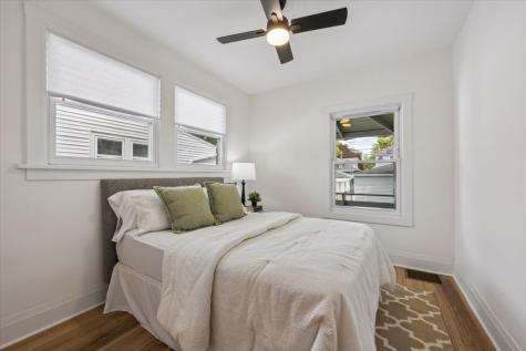 904 Hayes Avenue Oak Park IL 60302