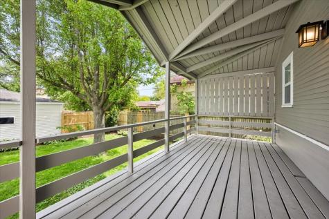 904 Hayes Avenue Oak Park IL 60302