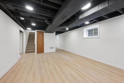 904 Hayes Avenue Oak Park IL 60302