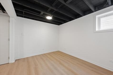904 Hayes Avenue Oak Park IL 60302