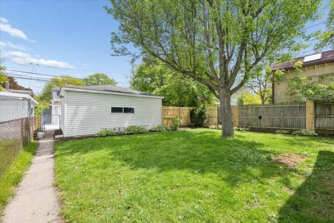 904 Hayes Avenue Oak Park IL 60302