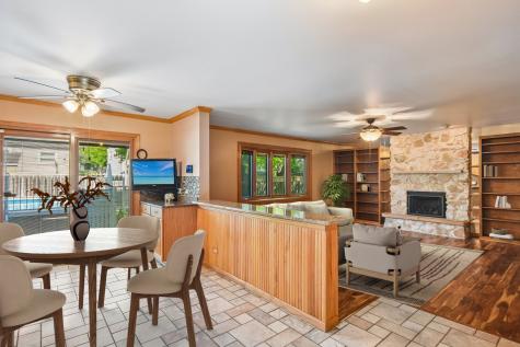 526 North 3rd Avenue Des Plaines IL 60016
