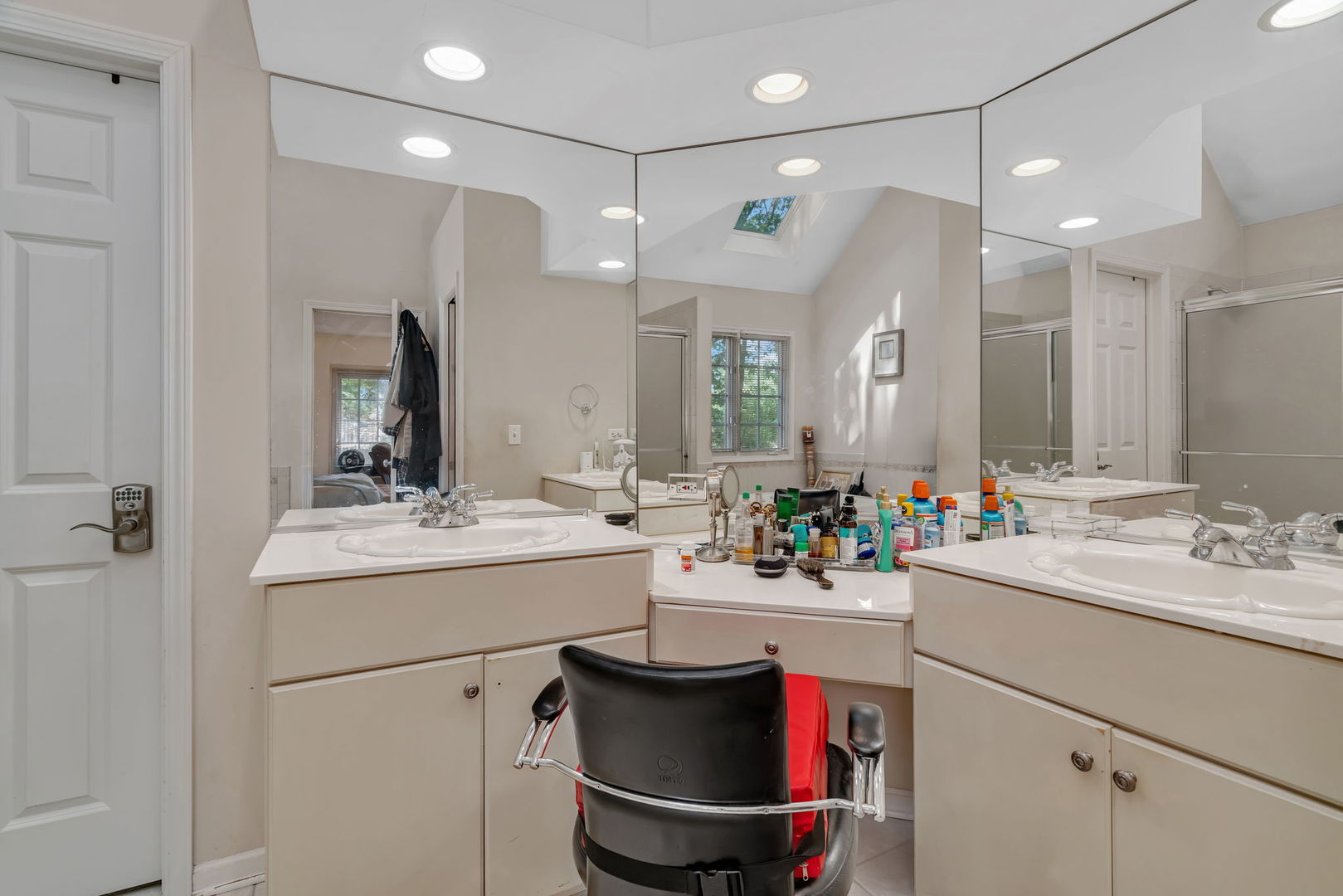 745 Feather Sound Drive Bolingbrook IL 60440