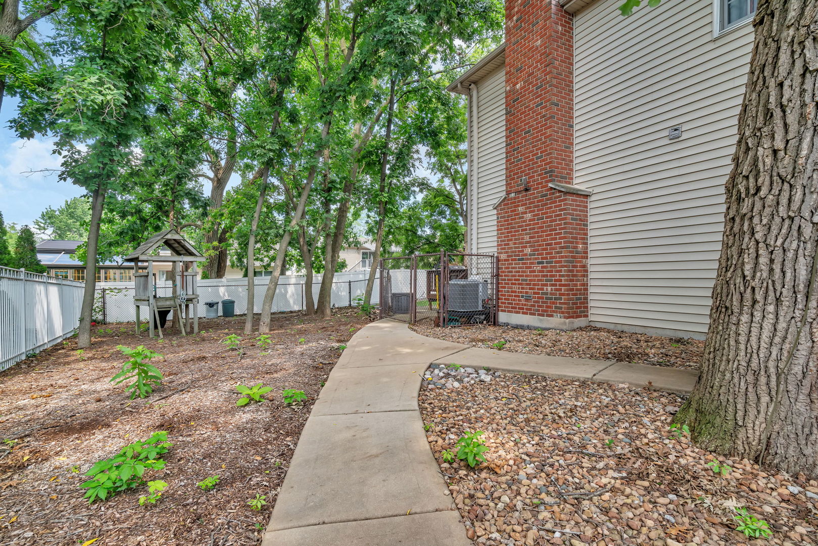 745 Feather Sound Drive Bolingbrook IL 60440