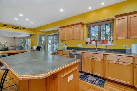 745 Feather Sound Drive Bolingbrook IL 60440