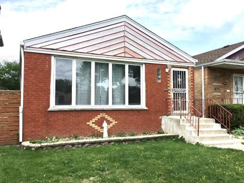 4812 South Leclaire Avenue Chicago IL 60638