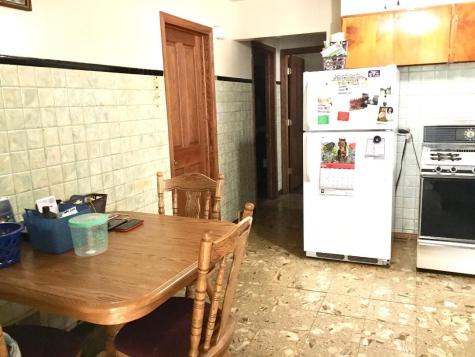 4812 South Leclaire Avenue Chicago IL 60638