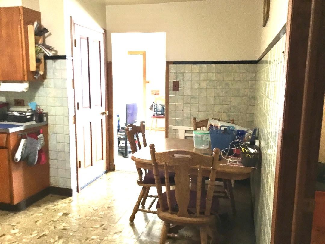 4812 South Leclaire Avenue Chicago IL 60638